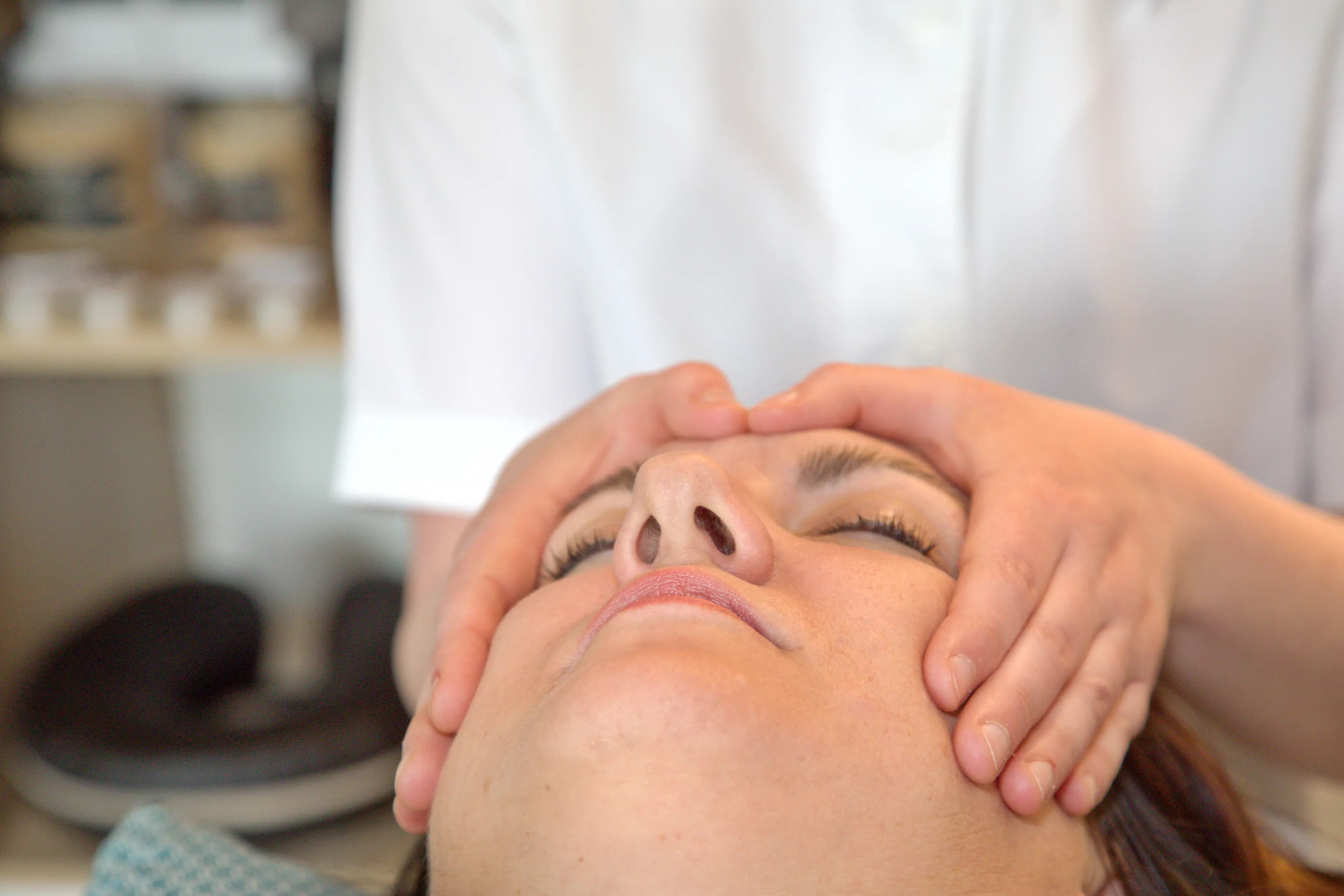 Massage Visage, Tête et Buste